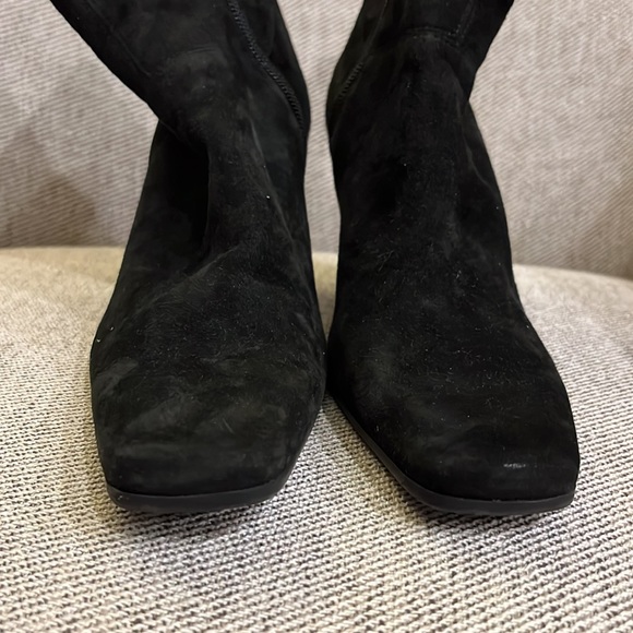Nine West black suede ankle bootie, size 7 - Picture 7 of 10